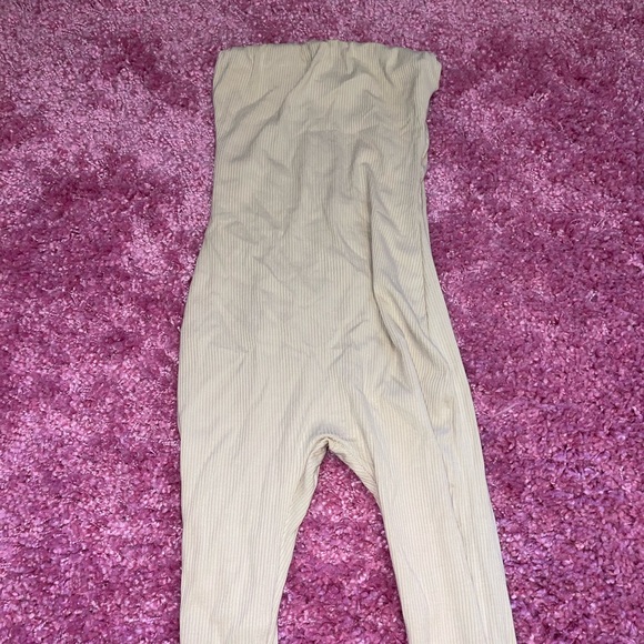 Cream set - Picture 3 of 6